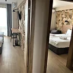Hotel камъните