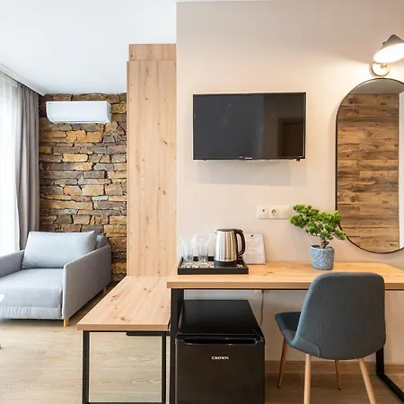 ホテル камъните 3*