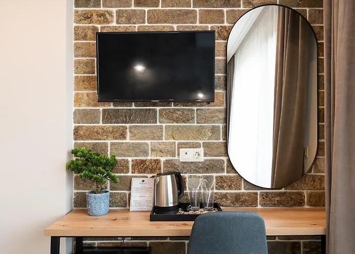 Otel камъните 3*