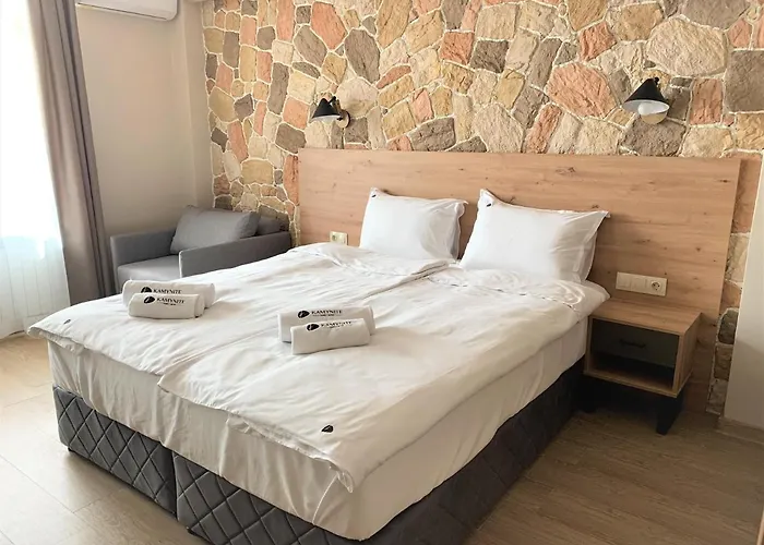 камъните Hotel 3*