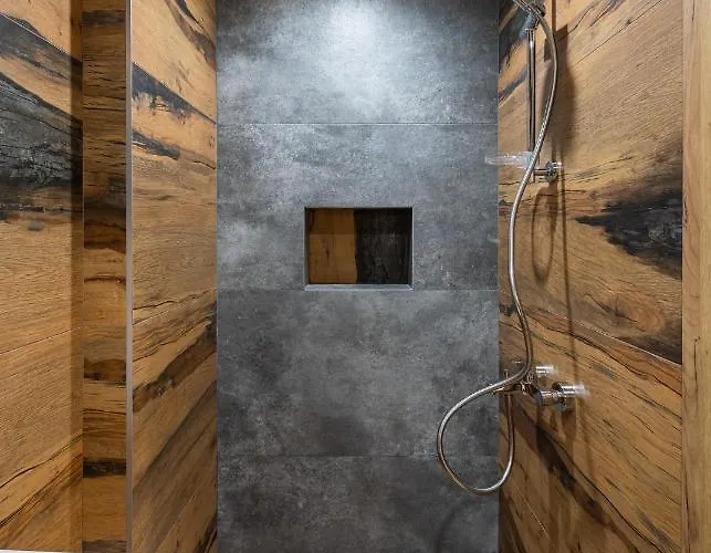 камъните 3* Burgas City